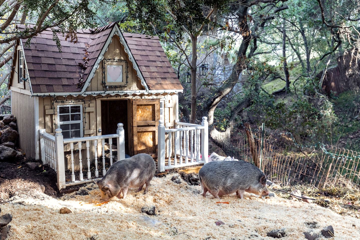Majestic Topanga Vacation Rental with a Lovely Fireplace