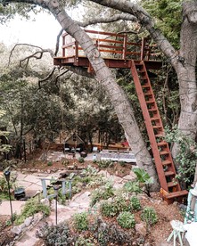Majestic Topanga Vacation Rental with a Lovely Fireplace - Photo 2