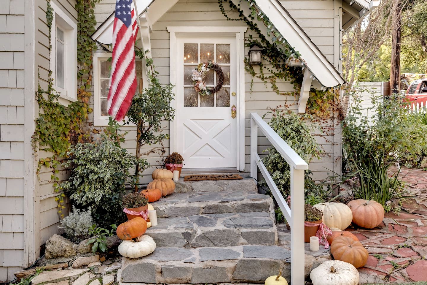 Majestic Topanga Vacation Rental with a Lovely Fireplace