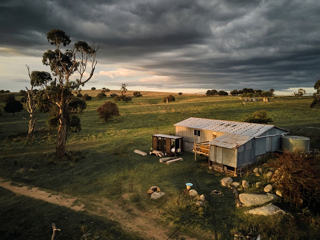 Rustic Tiny House Accommodation in Braidwood Perfect for a Weekend Getaway