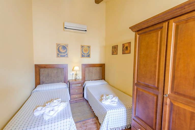 Villas (Cordoba, Andalusia, Spain)