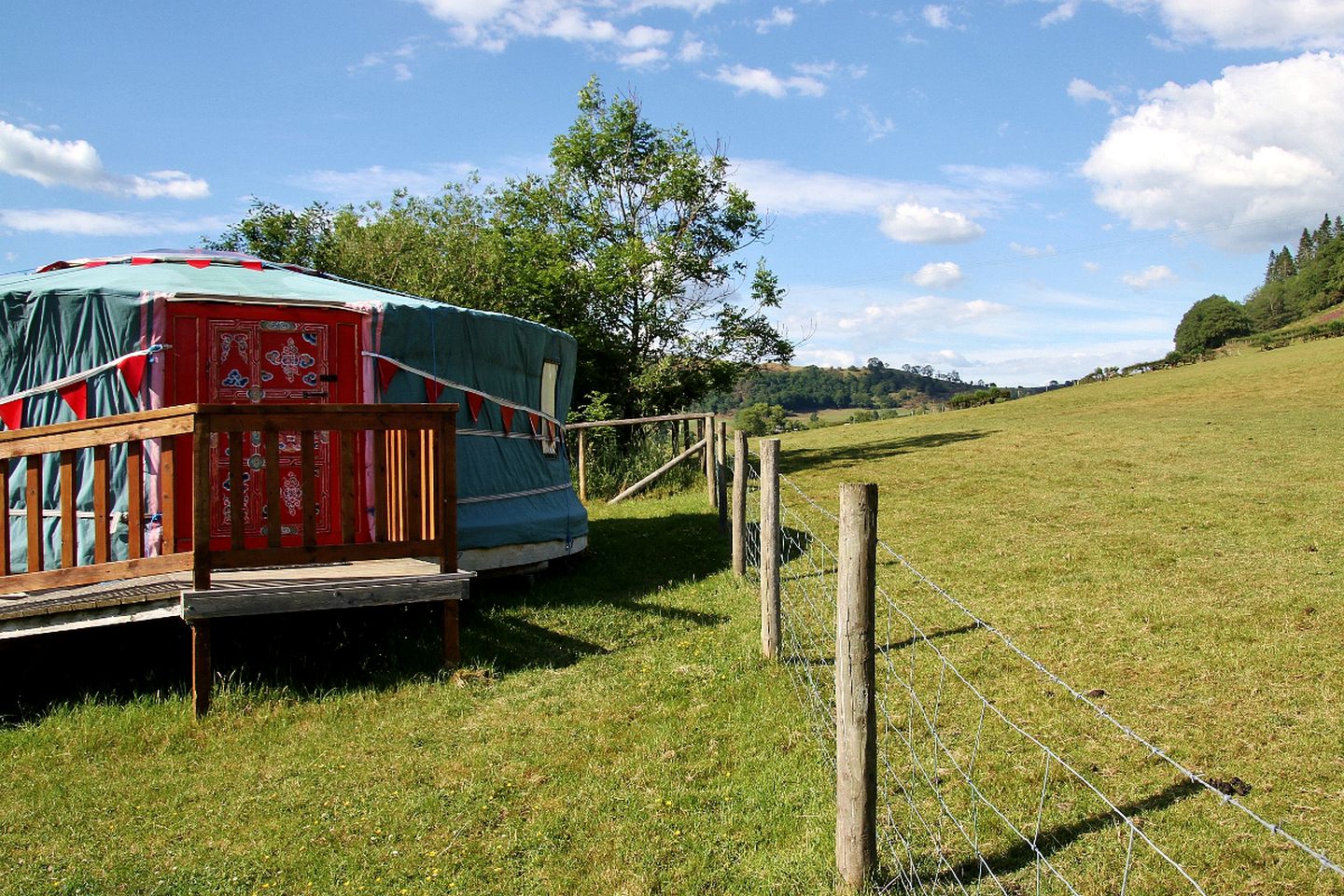 Yurt Axana