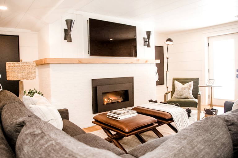 Vacation Rentals (Ontario, Canada)