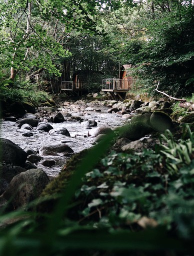 Cabins (Highlands, Scotland, United Kingdom)