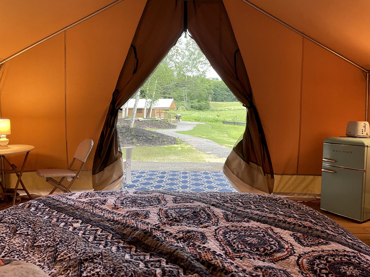 Fabulous Vermont Glamping Getaway on a Farm
