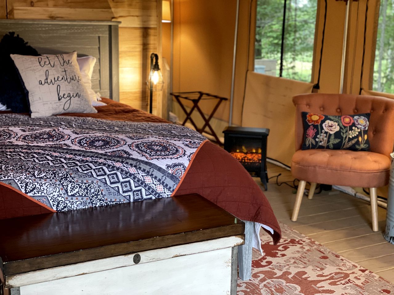 Fabulous Vermont Glamping Getaway on a Farm