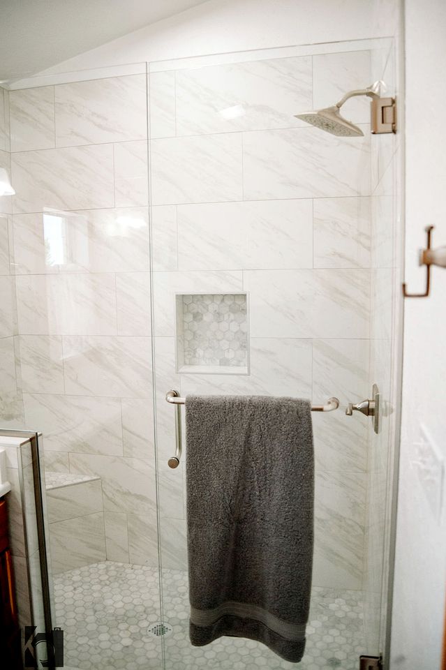 Handcrafted Cabin Rental Ideal for Weekend Trips from Austin