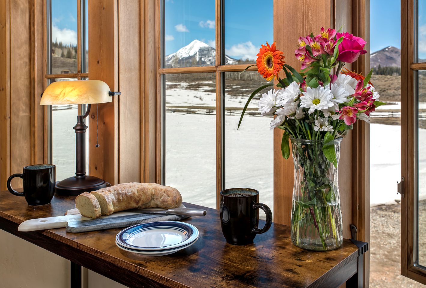 Room in a Pet-Friendly Cabin Rental Perfect for Glamping in Colorado
