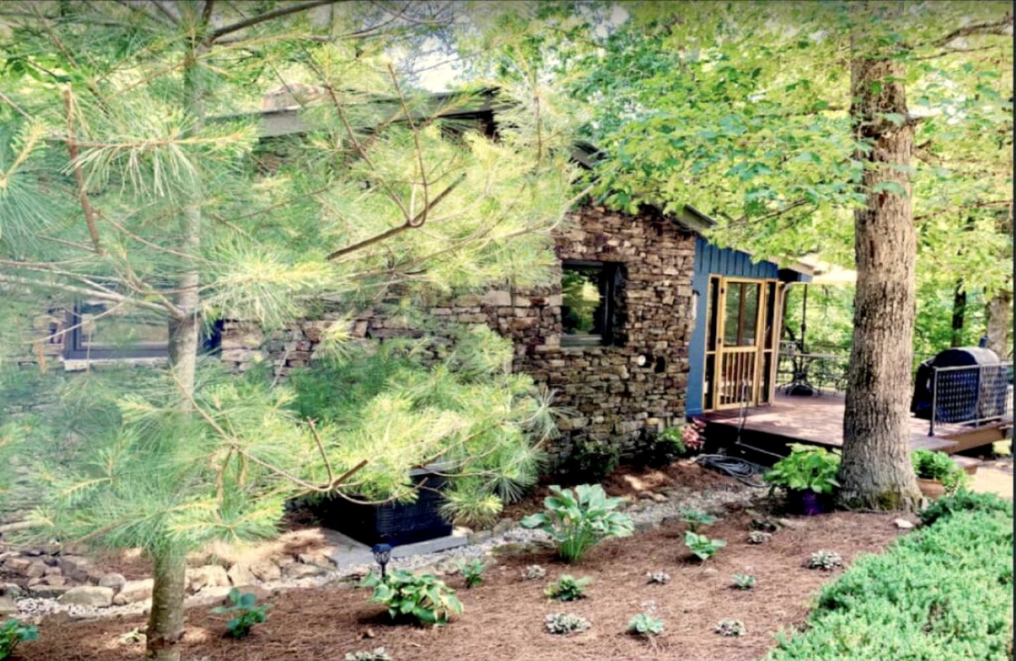 Quaint Alabama Vacation Rental on Little River