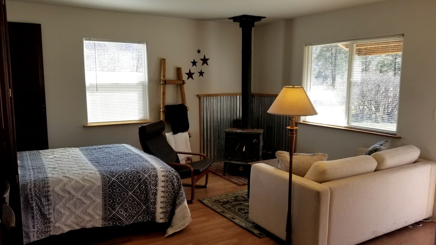 Peaceful Cabin Rental near the Piedra River Perfect for Glamping in Colorado