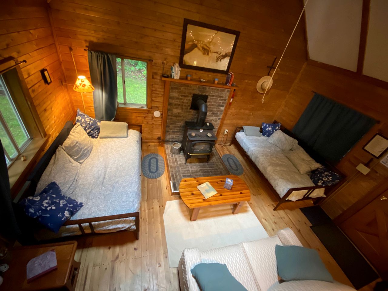 Rustic Cabin Rental for a Relaxing Weekend Getaway in Michigan