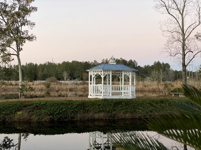 Cabins (Georgia, United States of America)