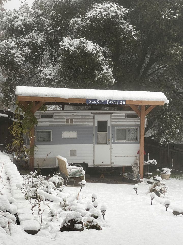 Vintage Trailer for Glamping near Yosemite National Park
