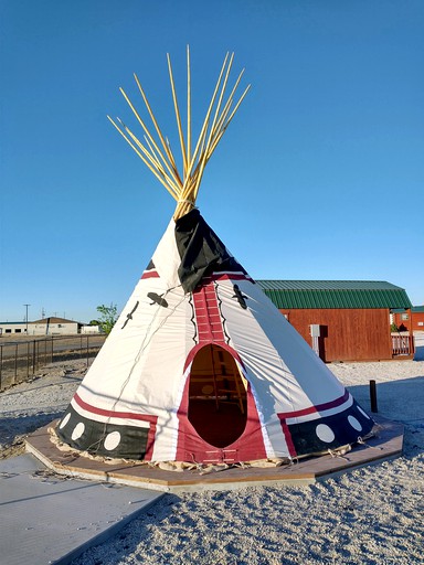 Tipis (Huntington, Utah, United States of America)