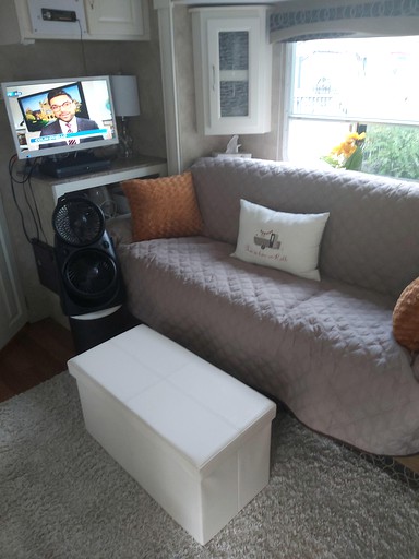 Caravans (Ontario, Canada)