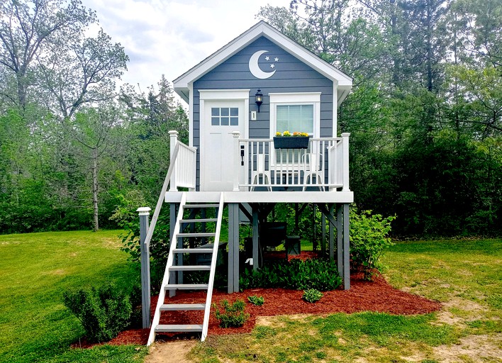 Michigan glamping getaways