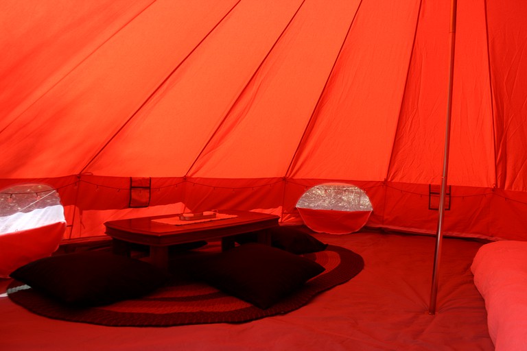 Bell Tents (Saint-Calixte, Quebec, Canada)