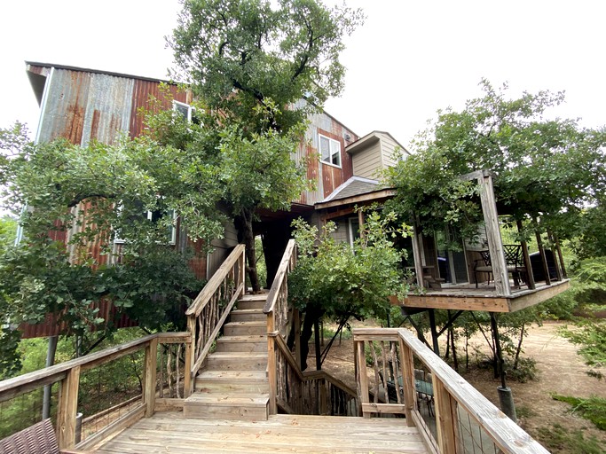 Tree Houses (United States of America, Garden Valley, Texas)