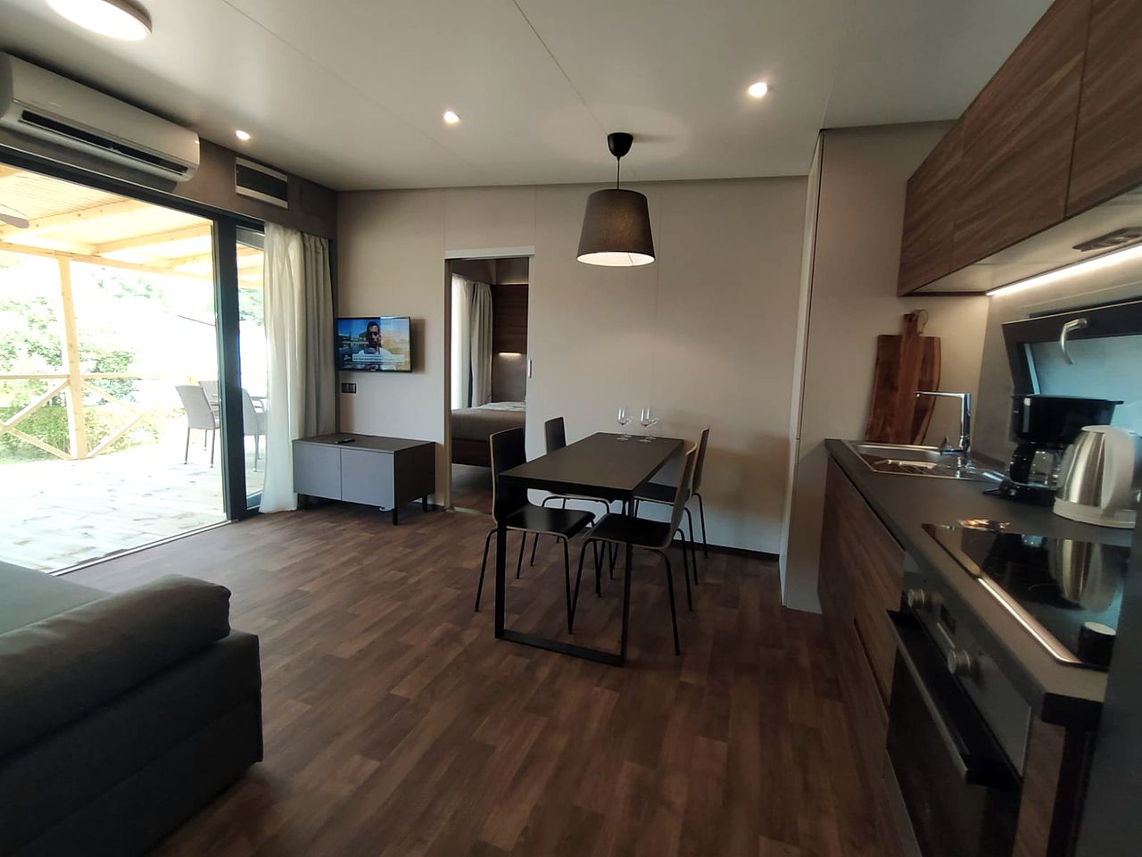 Exclusive Beachfront Bungalow For a Family Holiday in Pula, Croatia