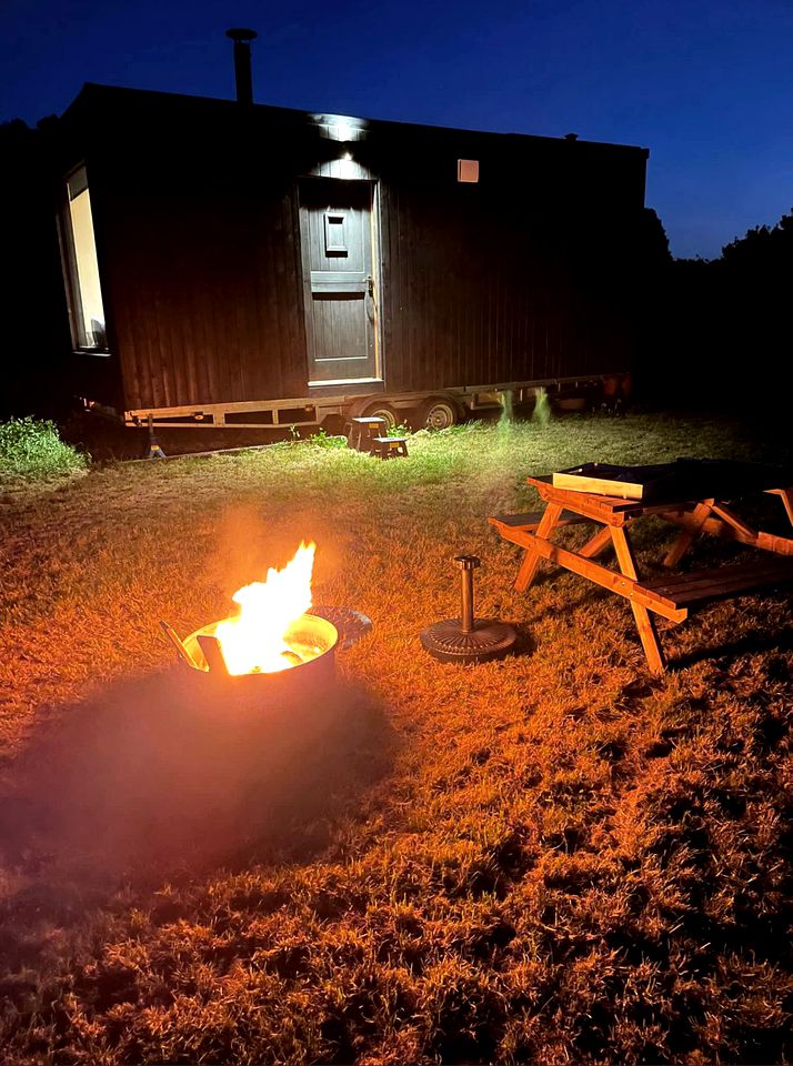 Cozy Cabin Rental near Yeovil, Ideal for a Couples Holiday in Dorset