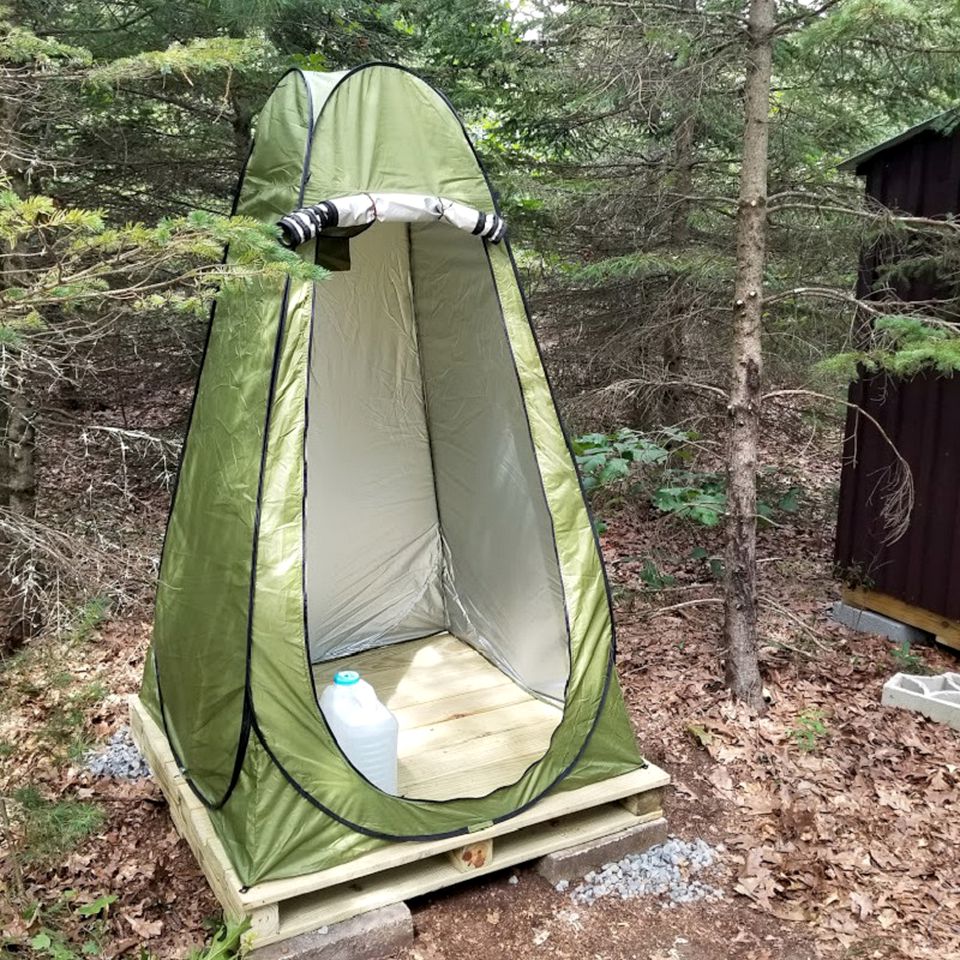 Idyllic Tiny House with a Chiminea Ideal for Weekend Getaways from Boston