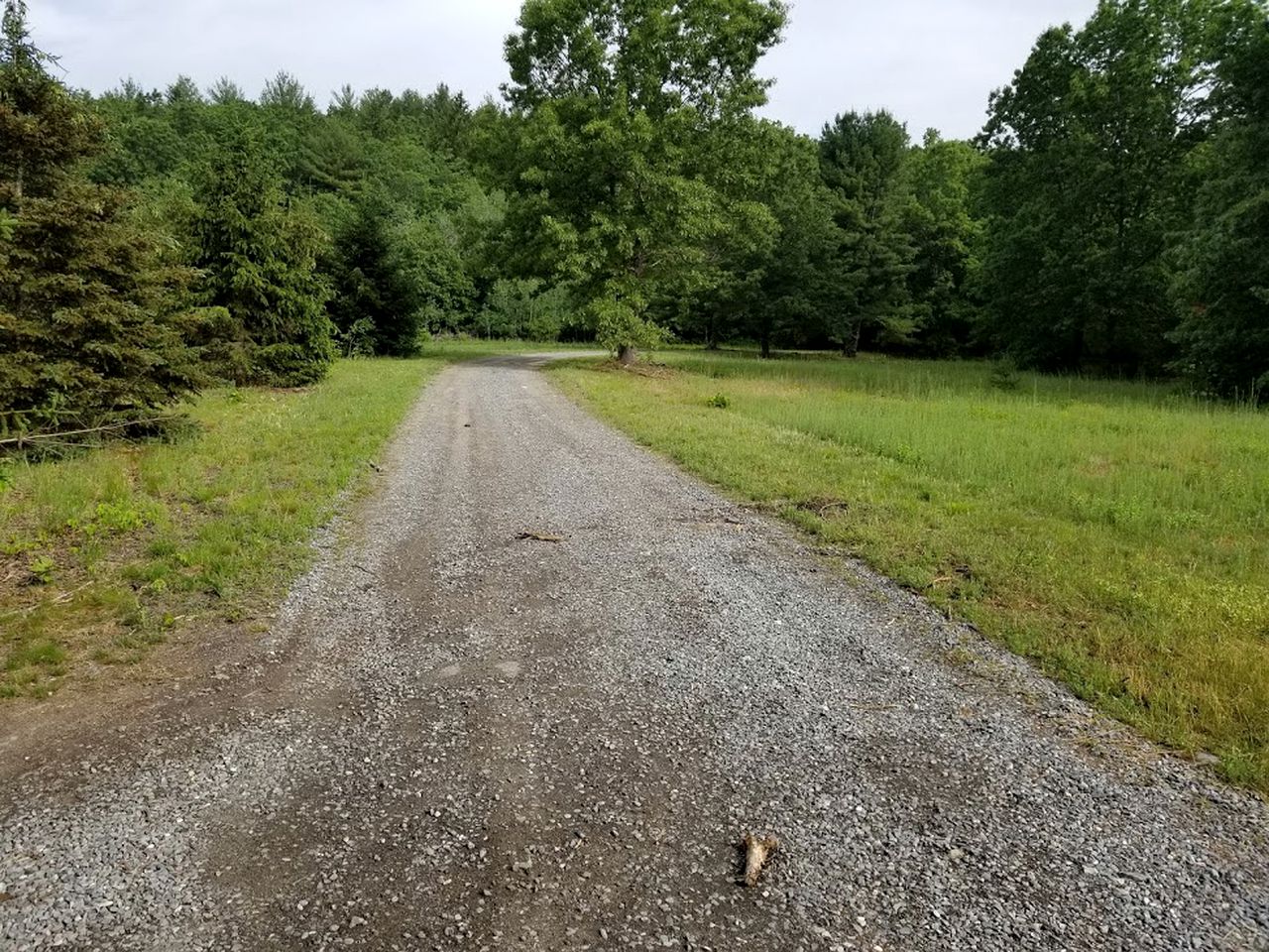 Idyllic Tiny House with a Chiminea Ideal for Weekend Getaways from Boston