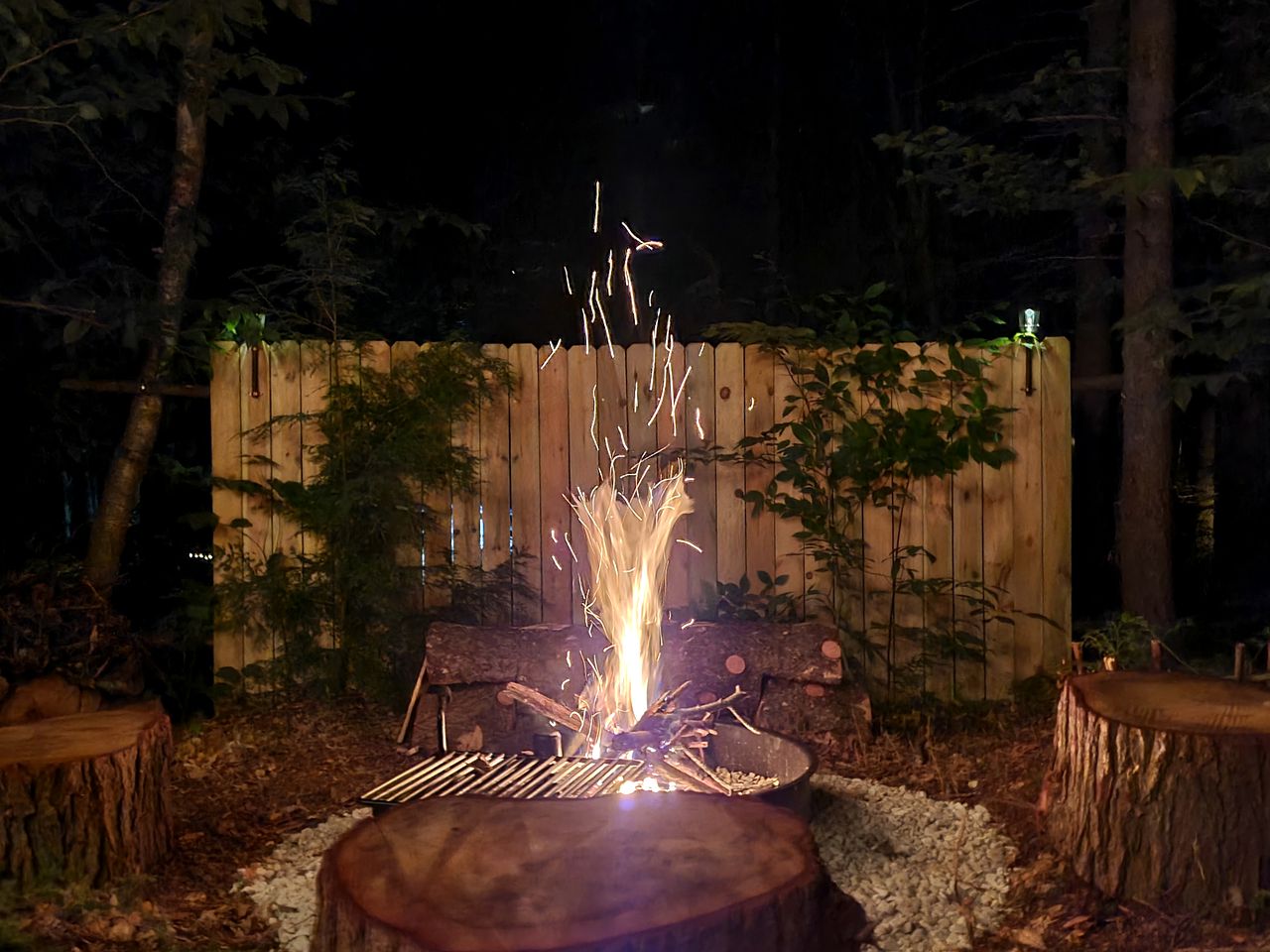 Cozy Safari Tent Rental near the Green Mountain National Forest for Glamping in Vermont