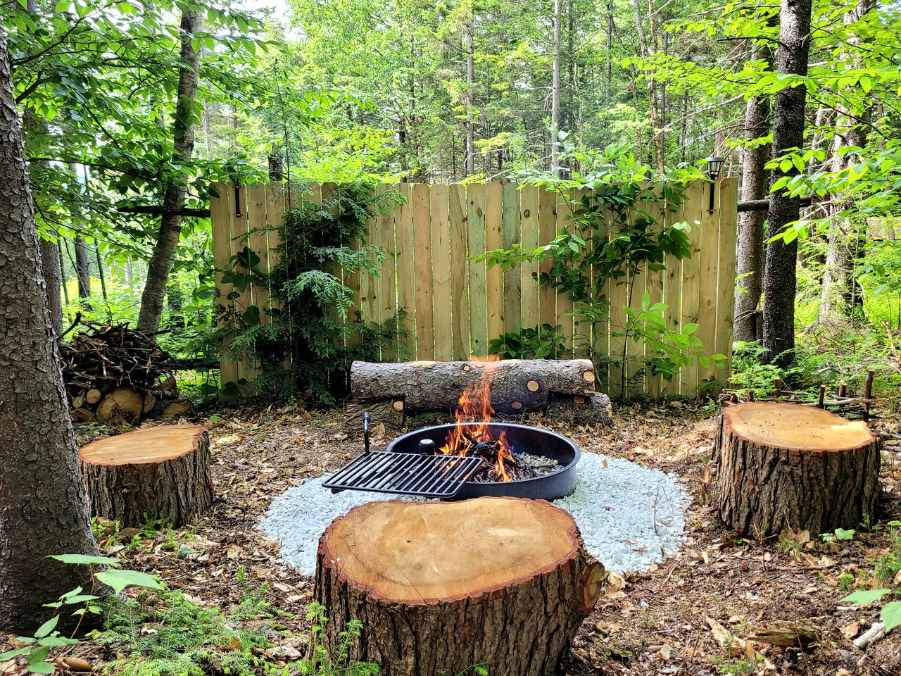Cozy Safari Tent Rental near the Green Mountain National Forest for Glamping in Vermont