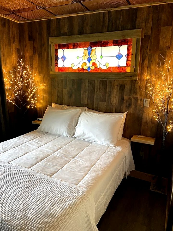 Luxury Tree House Rental Perfect for New Mexico Glamping