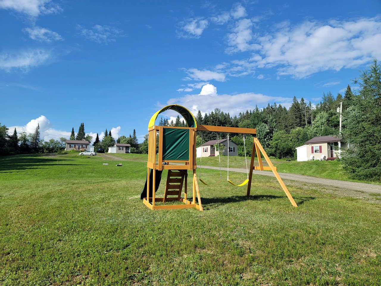 Family Cabin in Stewartstown for a New Hampshire Weekend Getaway