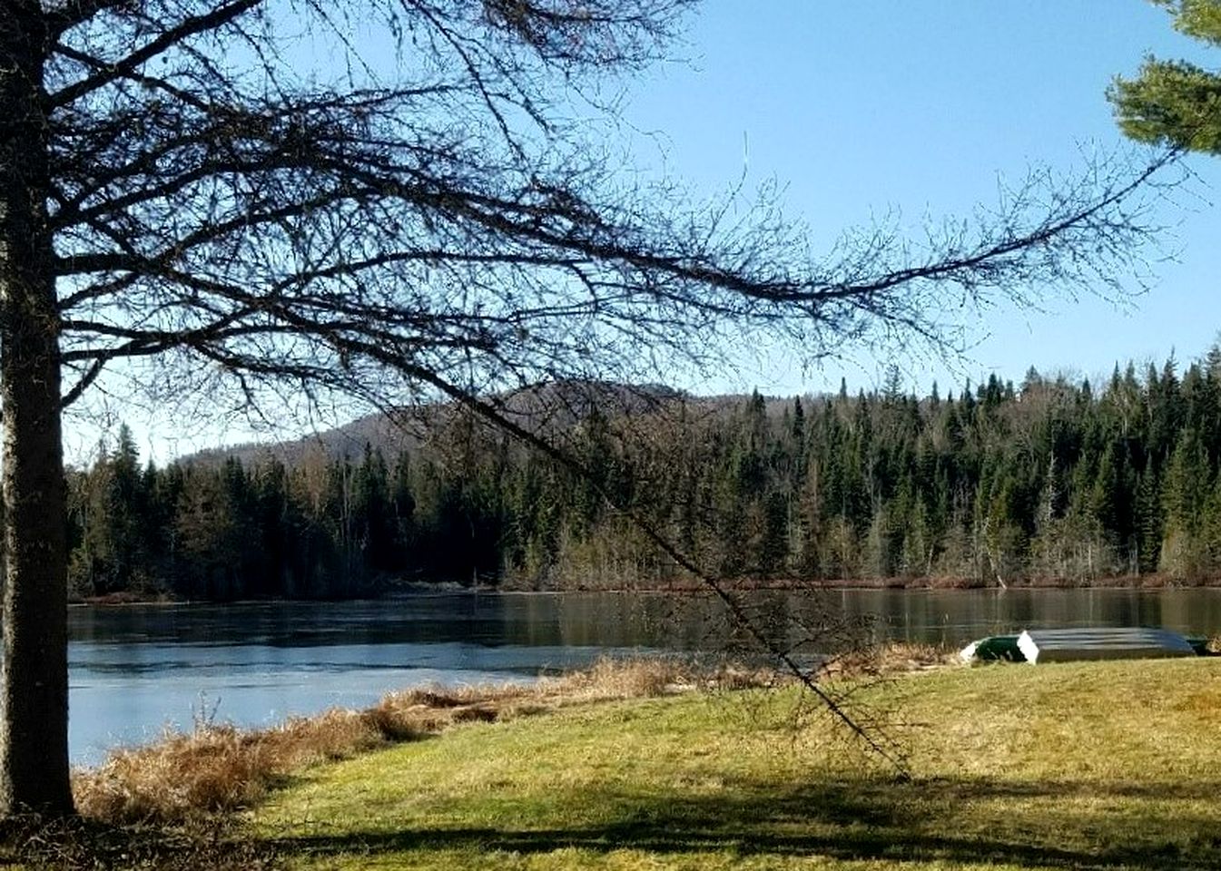Family Cabin in Stewartstown for a New Hampshire Weekend Getaway