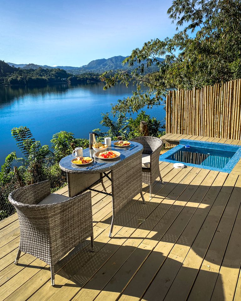 Luxury Villa with Infinity Plunge Pool