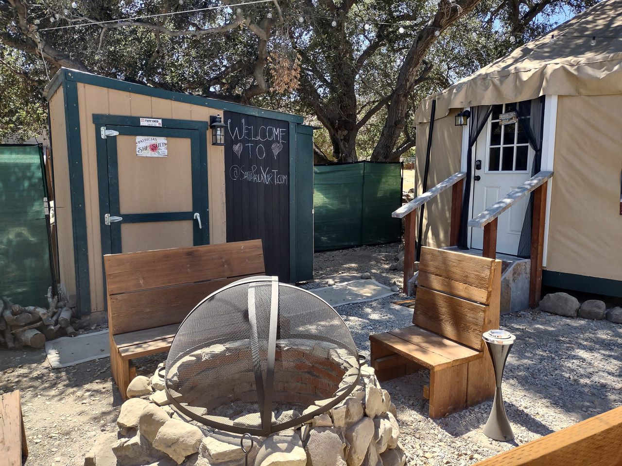 Cozy Glamping Yurt in Santa Paula for a Family Vacation in California