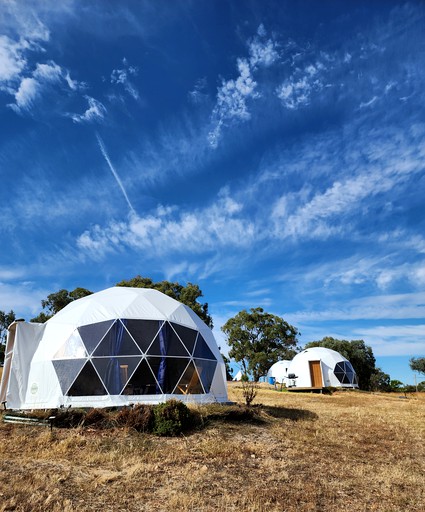 Domes (Australia, Euroa, Victoria)