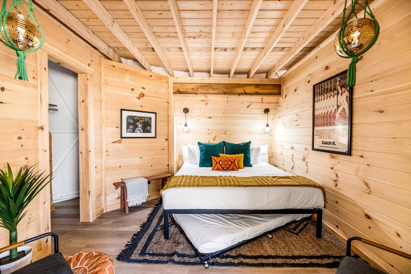 Fantastic Dome Rental for an Amazing Tennessee Glamping Experience