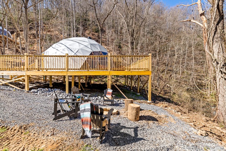 Domes (United States of America, Cosby, Tennessee)