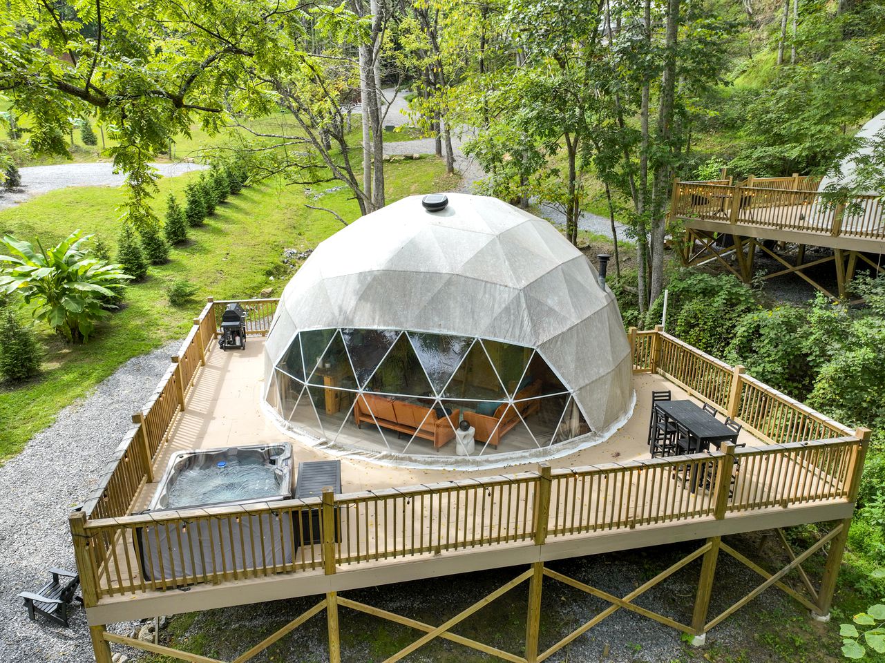 Domes (United States of America, Cosby, Tennessee)