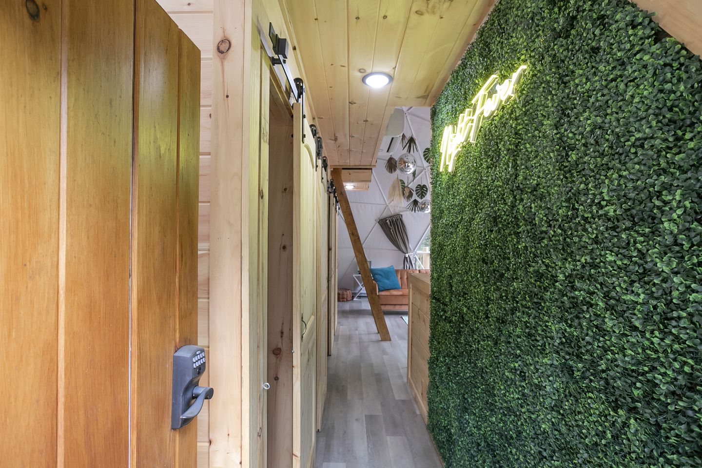 Fantastic Dome Rental for an Amazing Tennessee Glamping Experience