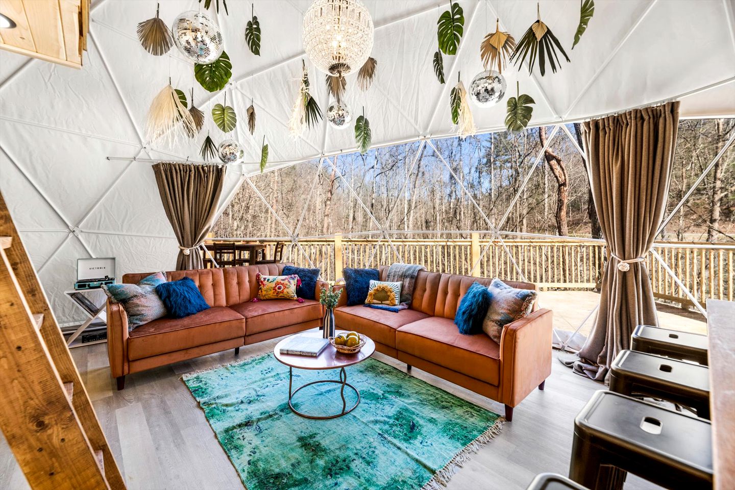 Fantastic Dome Rental for an Amazing Tennessee Glamping Experience