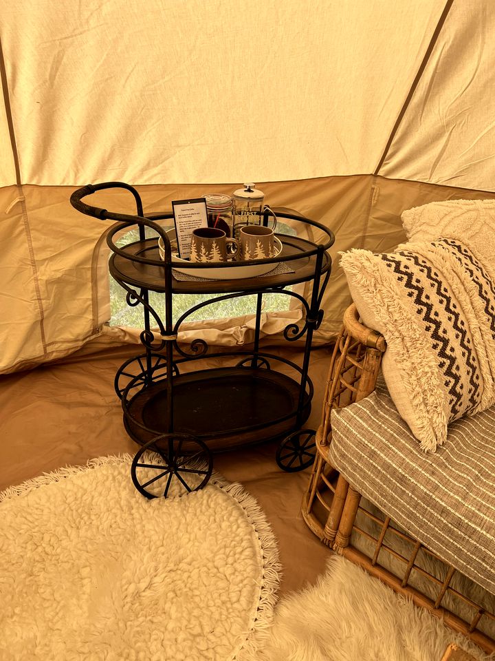 Glamping Tent at the Koi Pond for a Romantic Getaway, Ontario