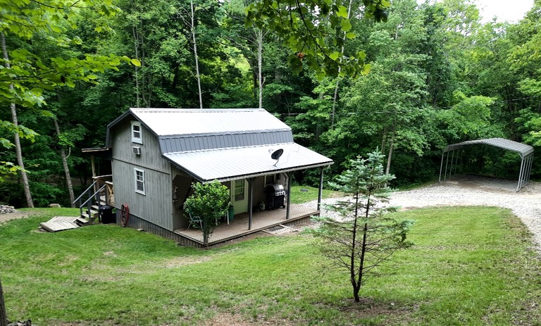Cabins (Ohio, United States of America)