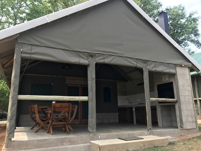 Tented Cabins (Winterton, KwaZulu-Natal, South Africa)