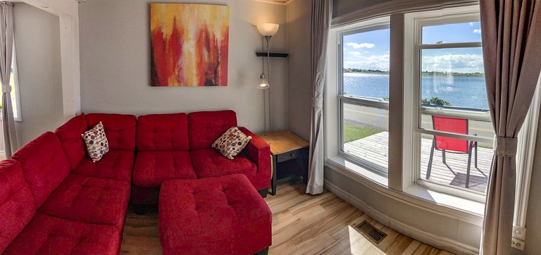 Cottages (Canada, West Arichat, Nova Scotia)