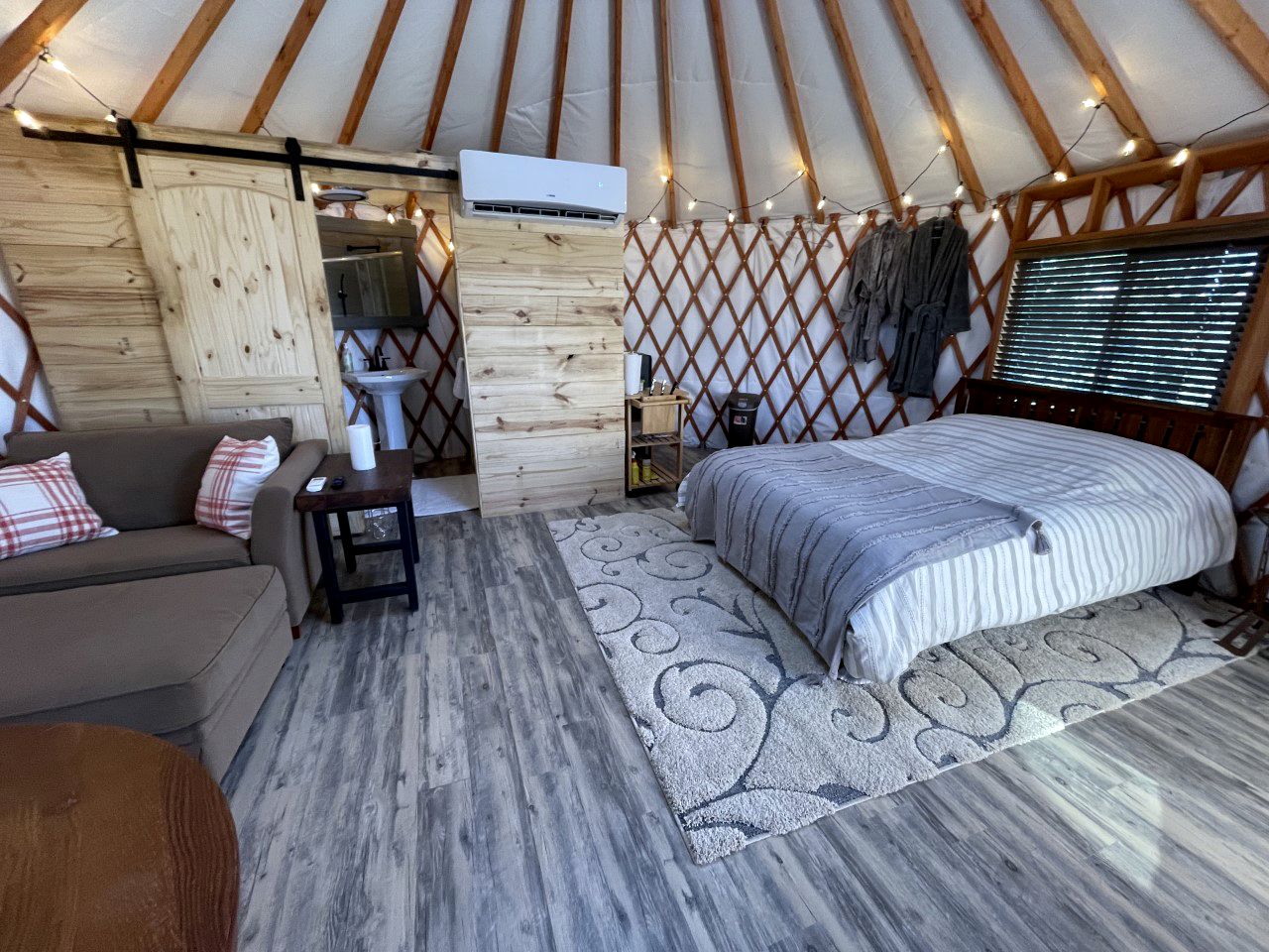 Luxury Yurt makes for a Brilliant Texan Retreat