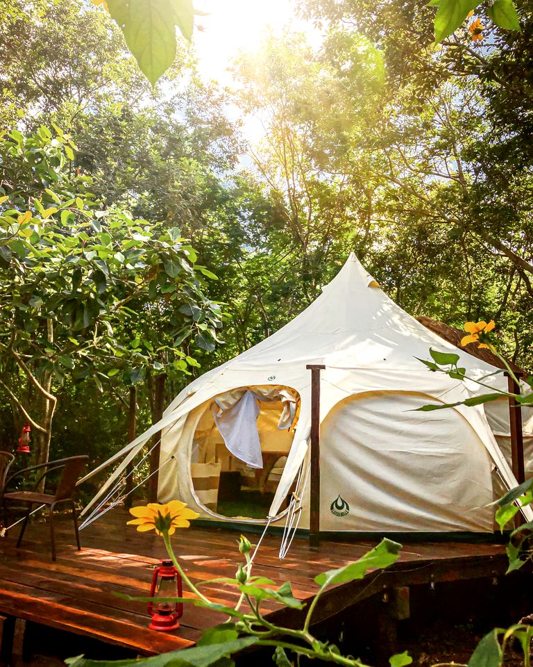 Charming Tent Getaway with a Pool near Conkal, Mexico