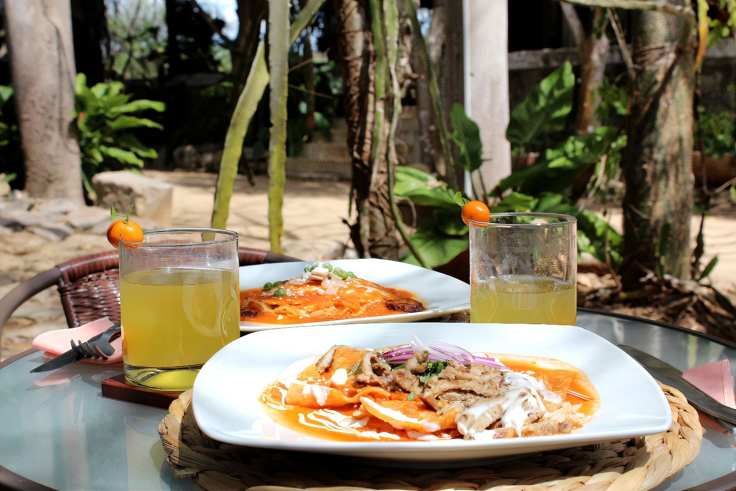 Unique Bell Tent Rental for Romantic Getaway near Conkal, Mexico