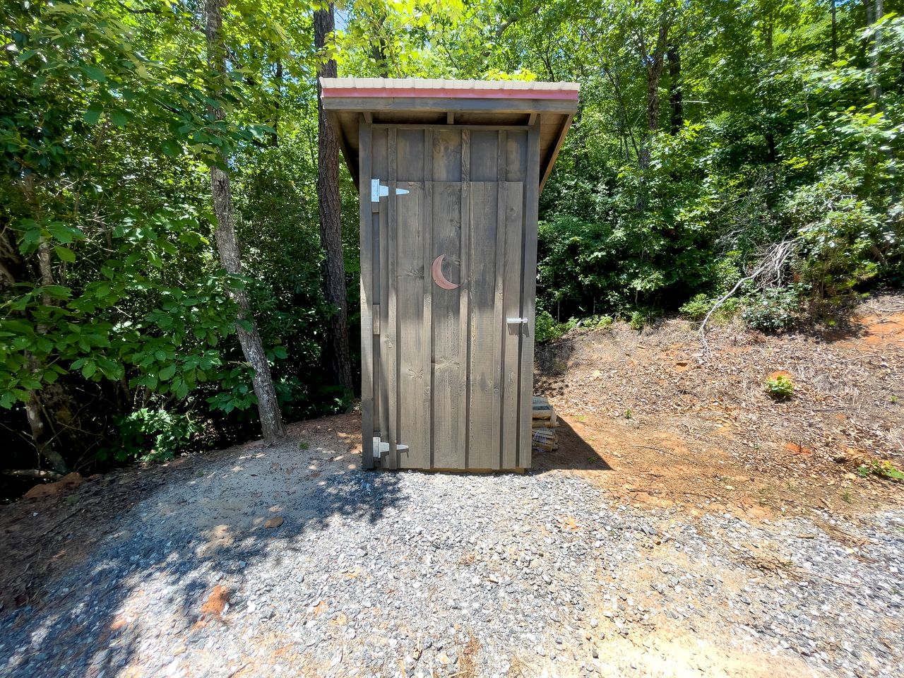 Pet-Friendly Glamping Cabin with Panoramic Views near Nantahala National Forest