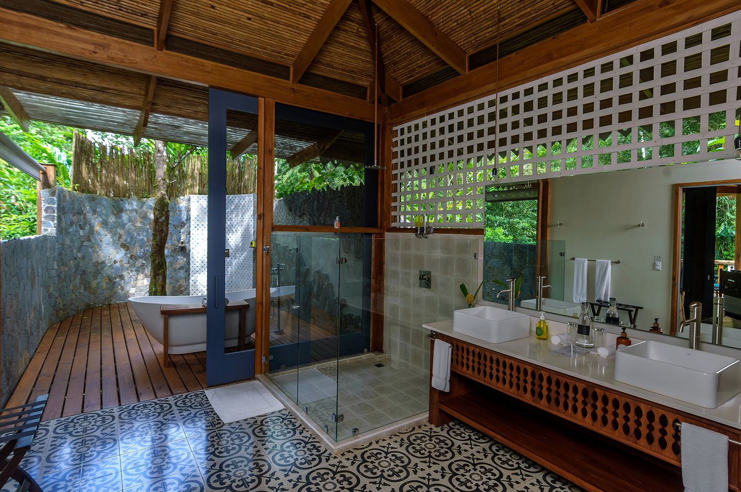 Impeccably Luxurious Cabana Suites in Costa Rican Jungle