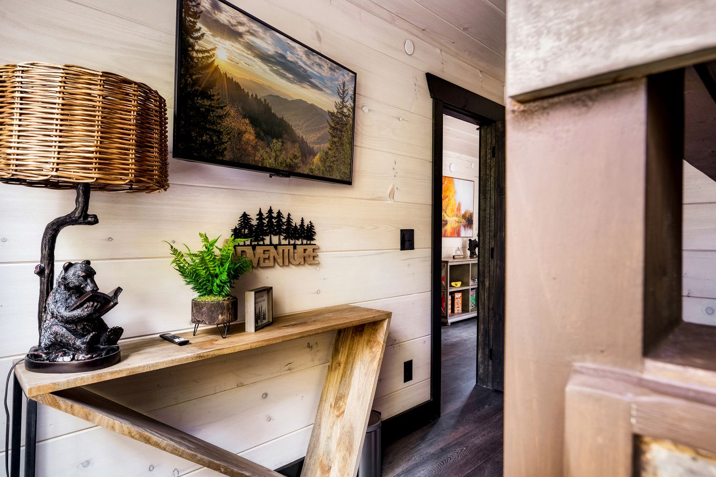 Pigeon Forge Mountain Cabin for Family-Friendly Glamping