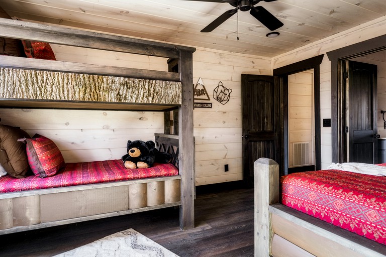 Cabins (United States of America, Pigeon Forge, Tennessee)